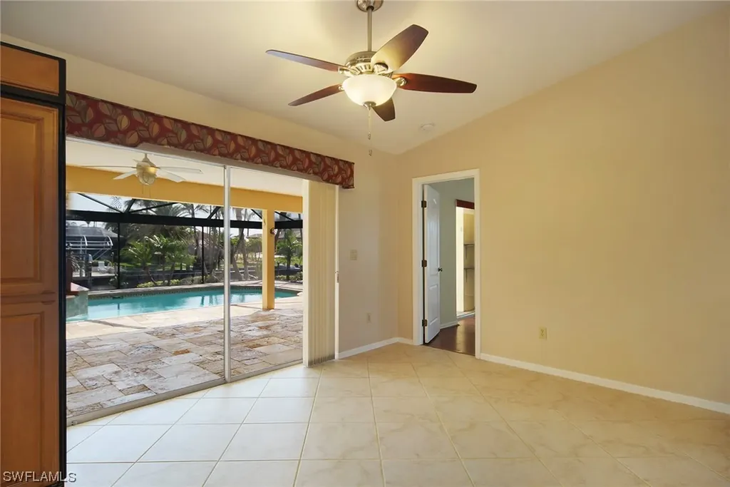 4935 SW 3rd Avenue Cape Coral FL 33914