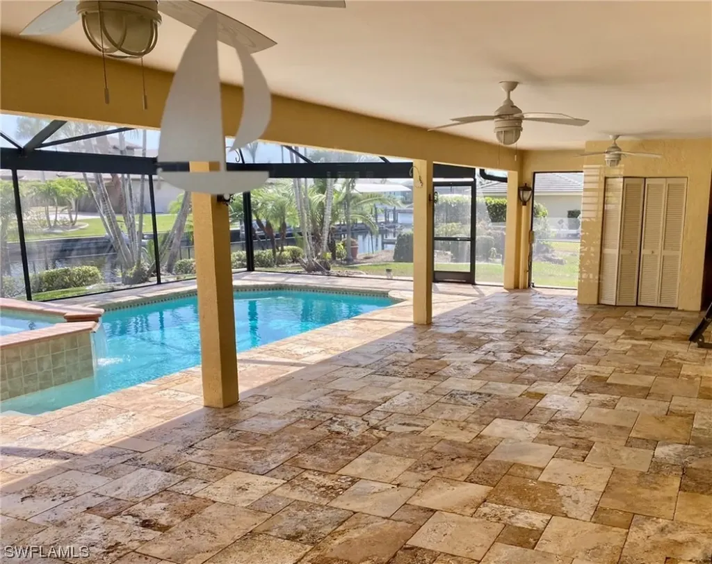 4935 SW 3rd Avenue Cape Coral FL 33914