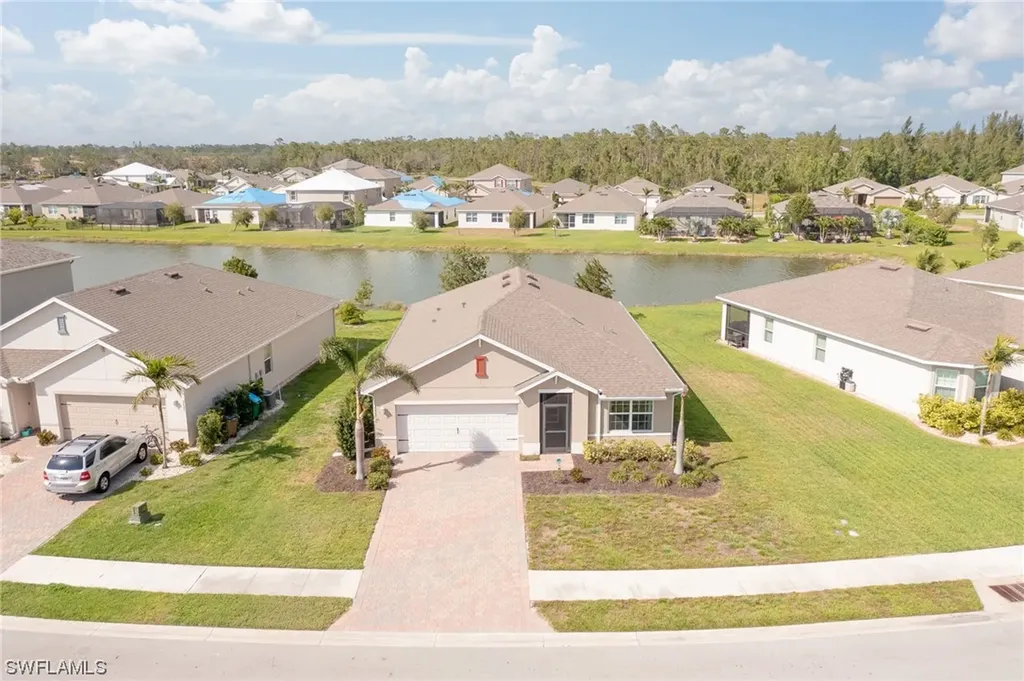 2627 Manzilla Lane Cape Coral FL 33909