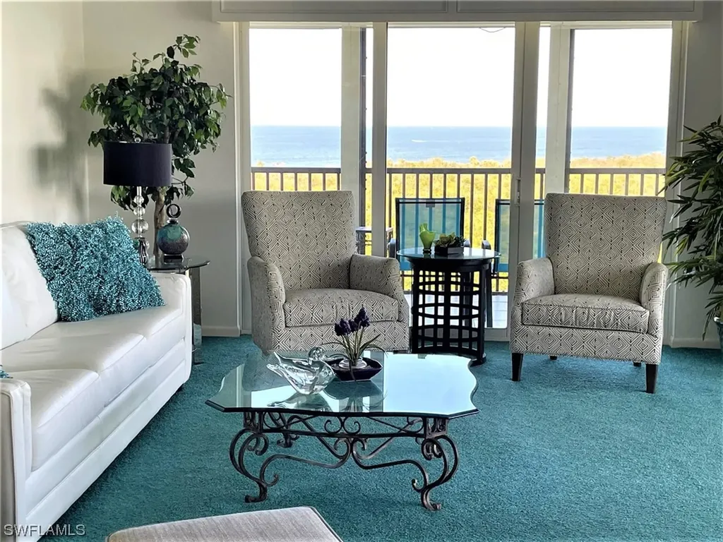 15 Bluebill Avenue Naples FL 34108