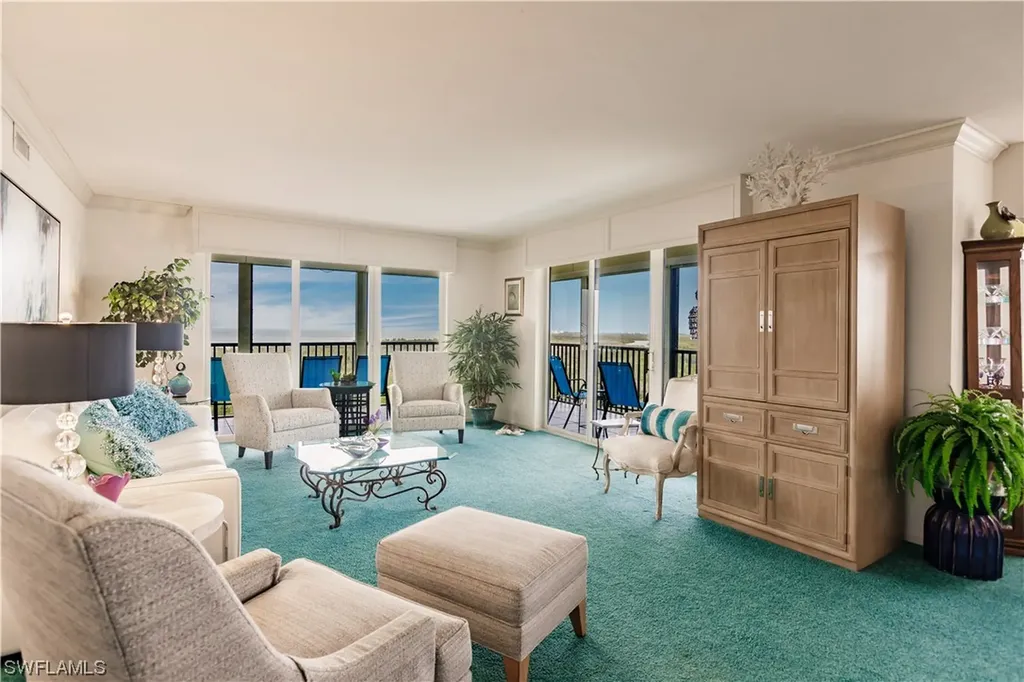 15 Bluebill Avenue Naples FL 34108