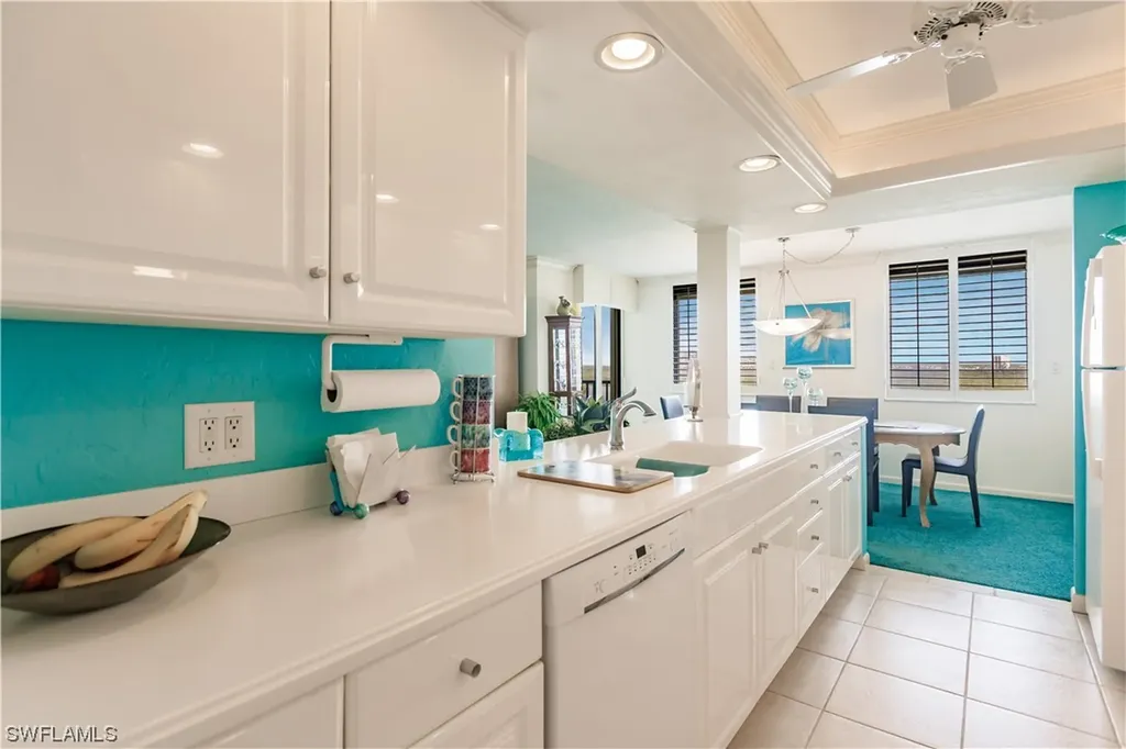 15 Bluebill Avenue Naples FL 34108