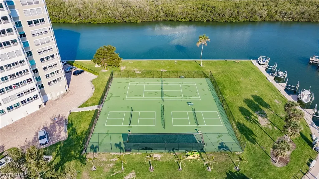 15 Bluebill Avenue Naples FL 34108