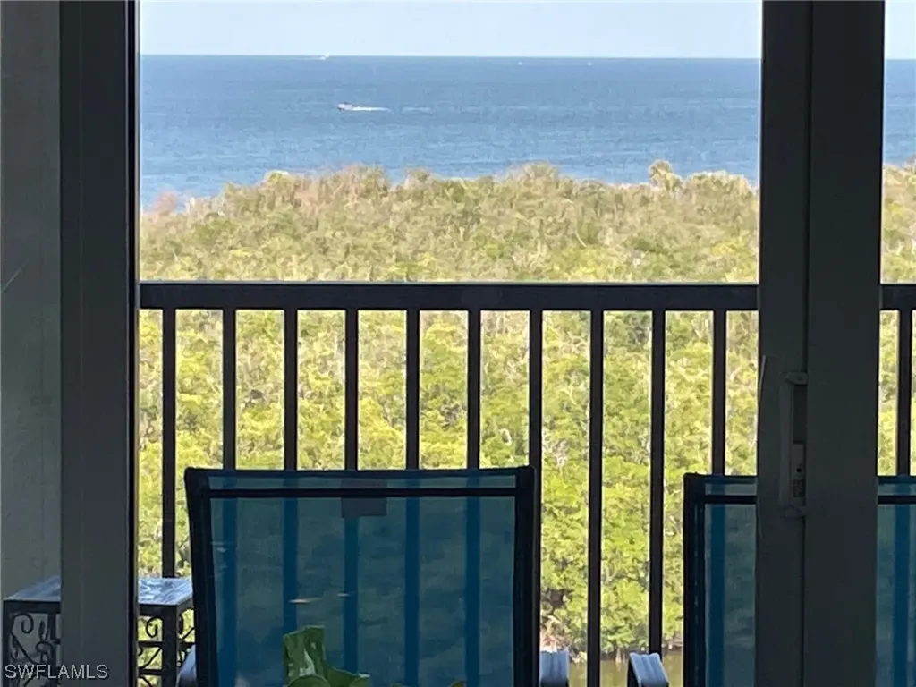 15 Bluebill Avenue Naples FL 34108