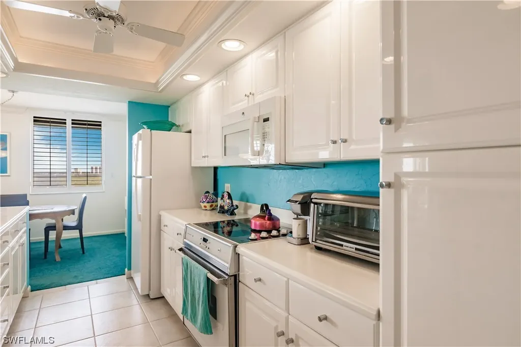 15 Bluebill Avenue Naples FL 34108