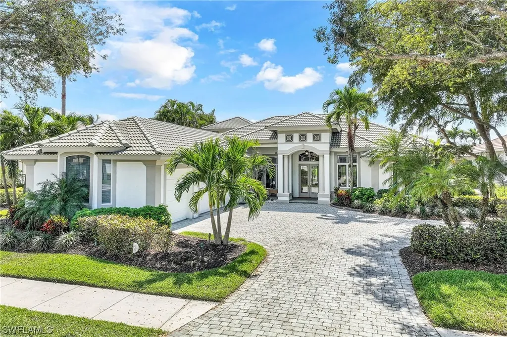 5958 Amberwood Drive Naples FL 34110