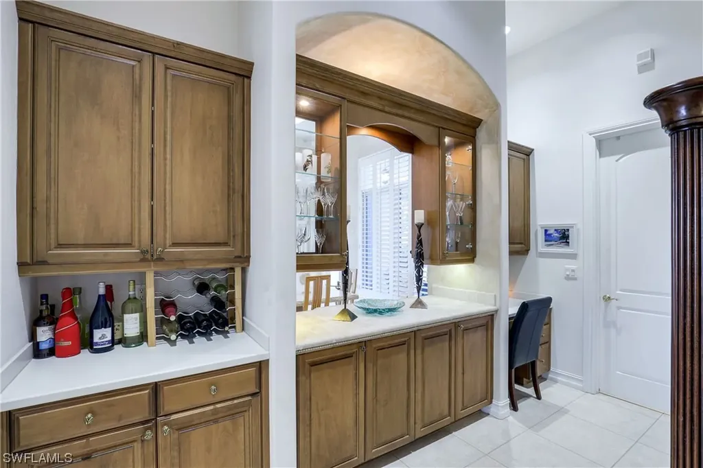 5958 Amberwood Drive Naples FL 34110