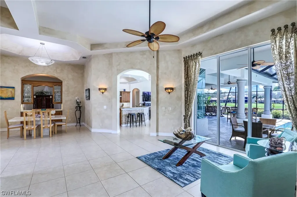 5958 Amberwood Drive Naples FL 34110