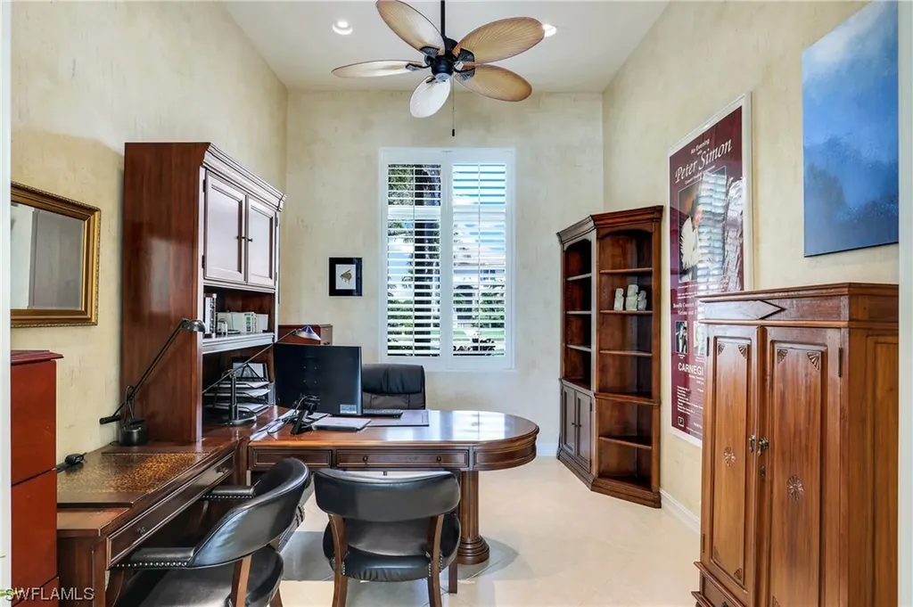 5958 Amberwood Drive Naples FL 34110