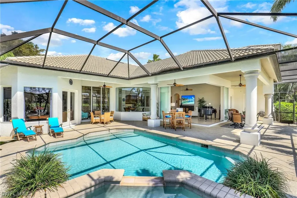 5958 Amberwood Drive Naples FL 34110