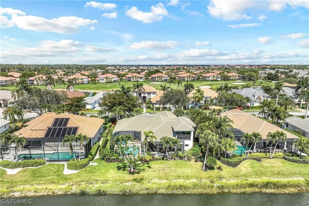 5958 Amberwood Drive Naples FL 34110