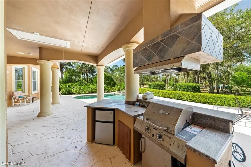 2591 White Boulevard Naples FL 34117
