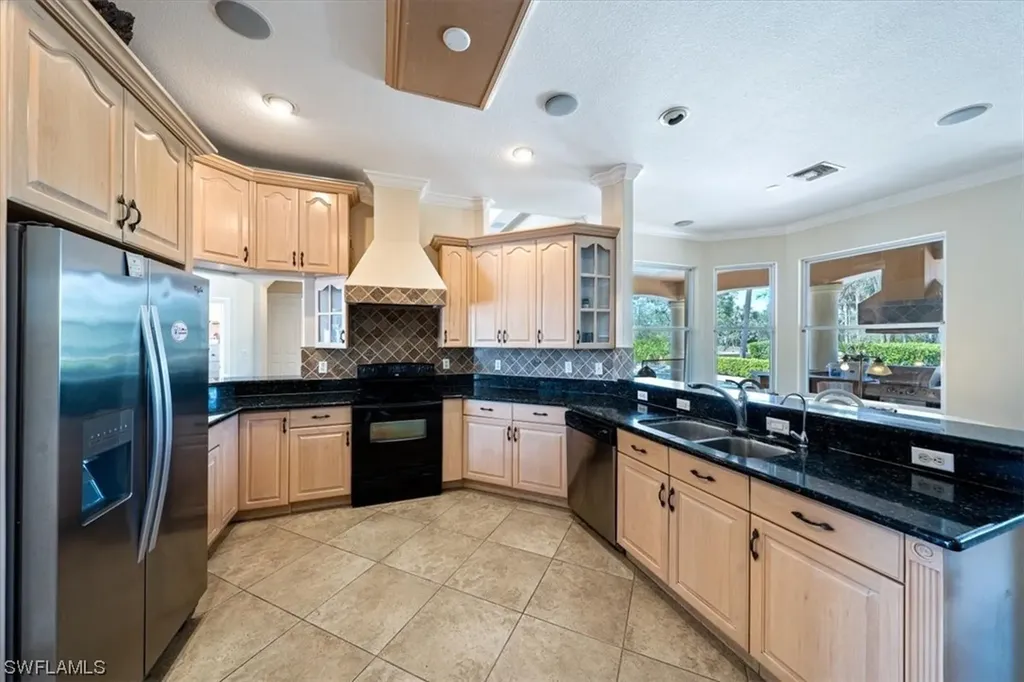 2591 White Boulevard Naples FL 34117