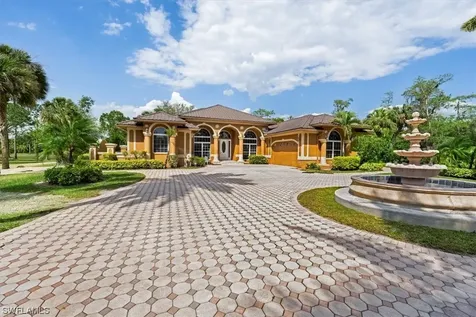 2591 White Boulevard Naples FL 34117