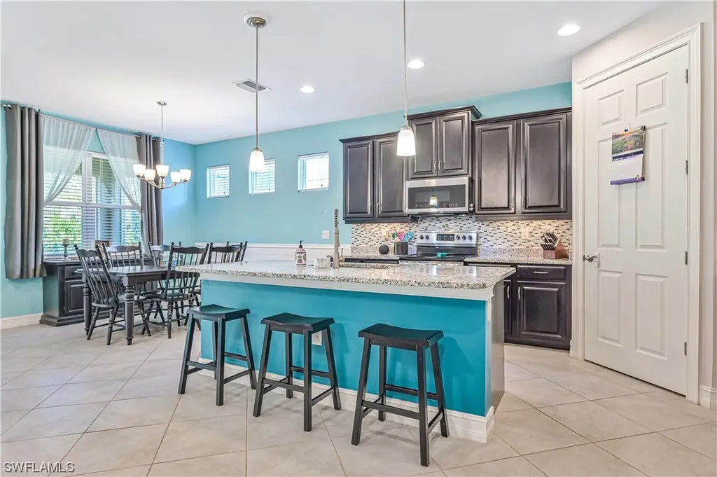 3164 Royal Gardens Avenue Fort Myers FL 33916