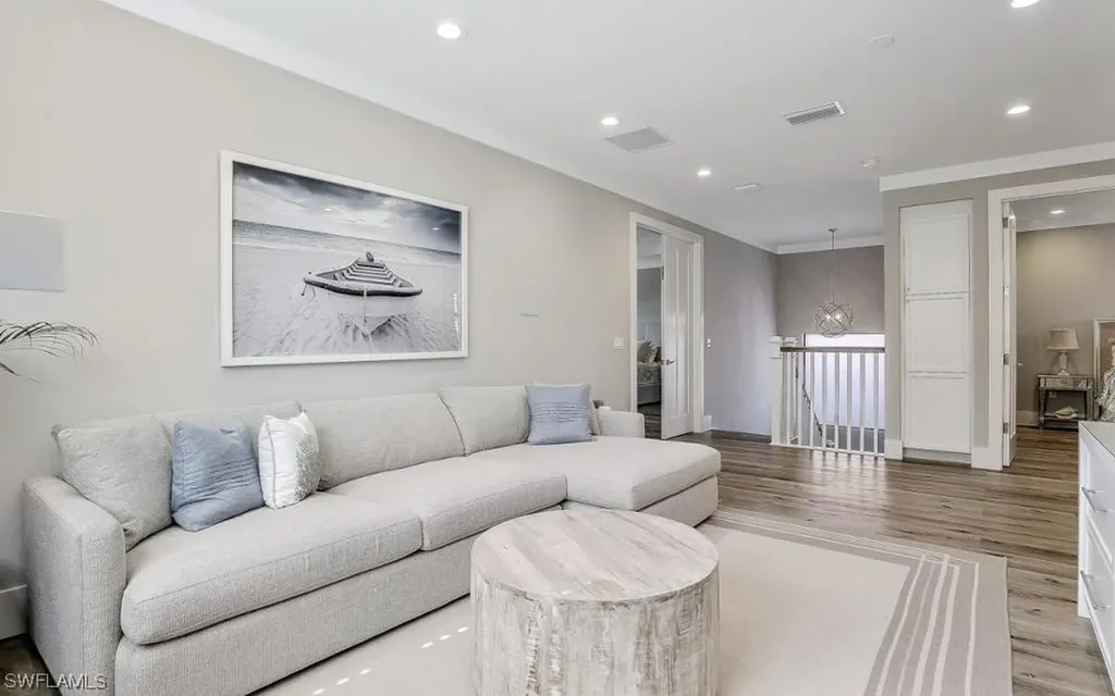 13580 Mandarin Circle Naples FL 34109