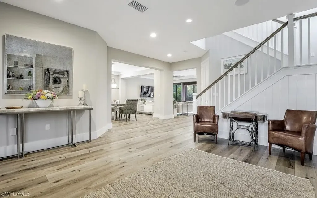 13580 Mandarin Circle Naples FL 34109