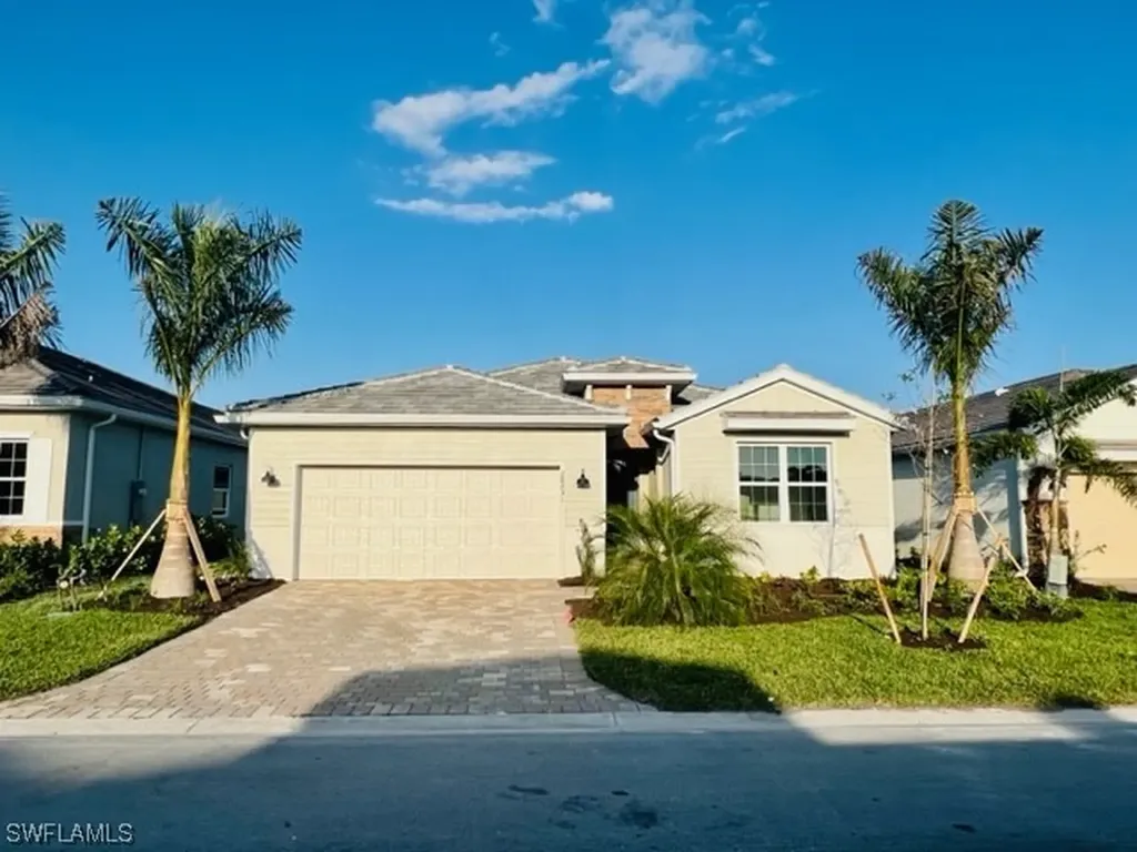28231 Seasons Tide Avenue Bonita Springs FL 34135