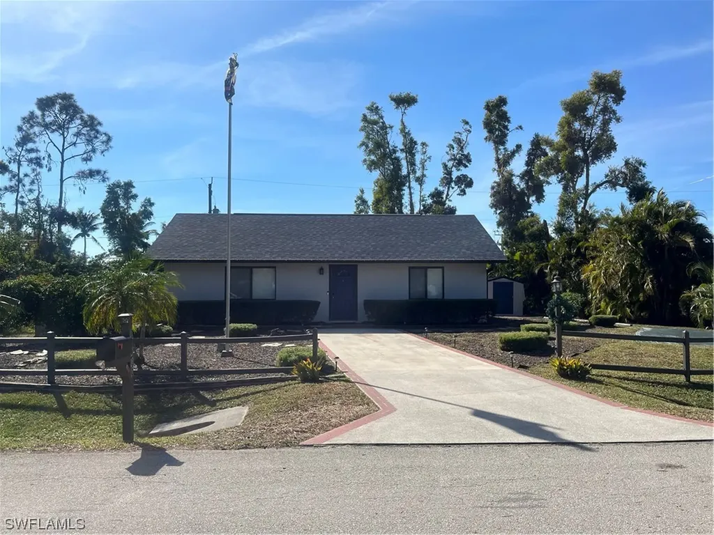18500 Olive Road Fort Myers FL 33967