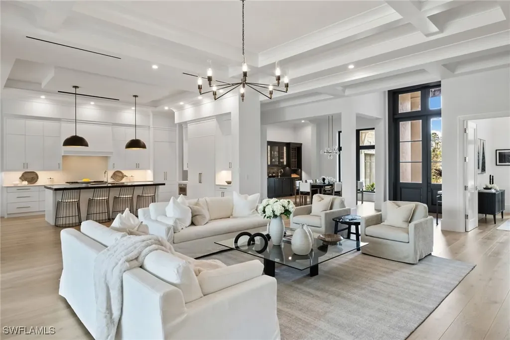 209 Tupelo Road Naples FL 34108