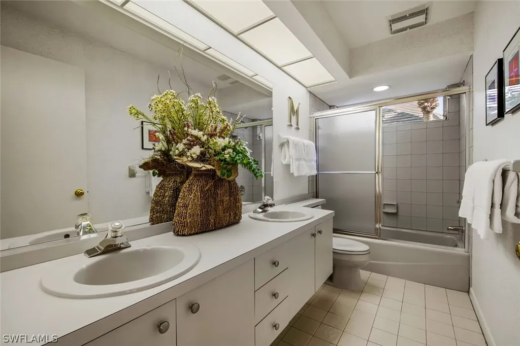 3390 Oaklake Court Bonita Springs FL 34134