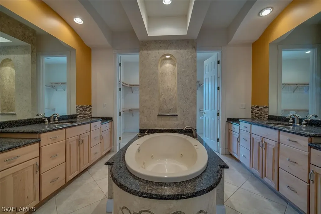 4932 Normandy Court Cape Coral FL 33904