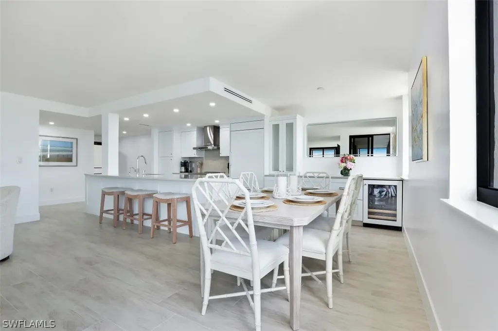10482 Gulf Shore Drive Naples FL 34108