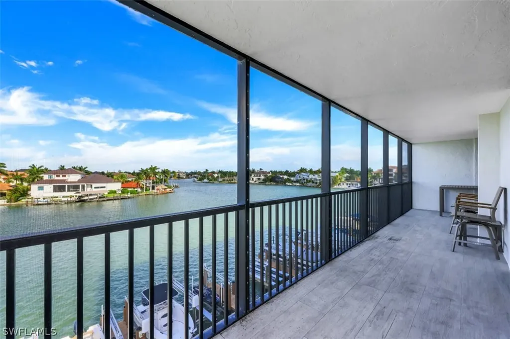 10482 Gulf Shore Drive Naples FL 34108