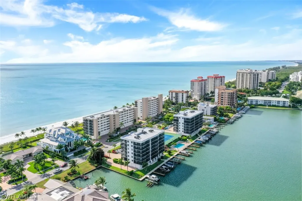 10482 Gulf Shore Drive Naples FL 34108