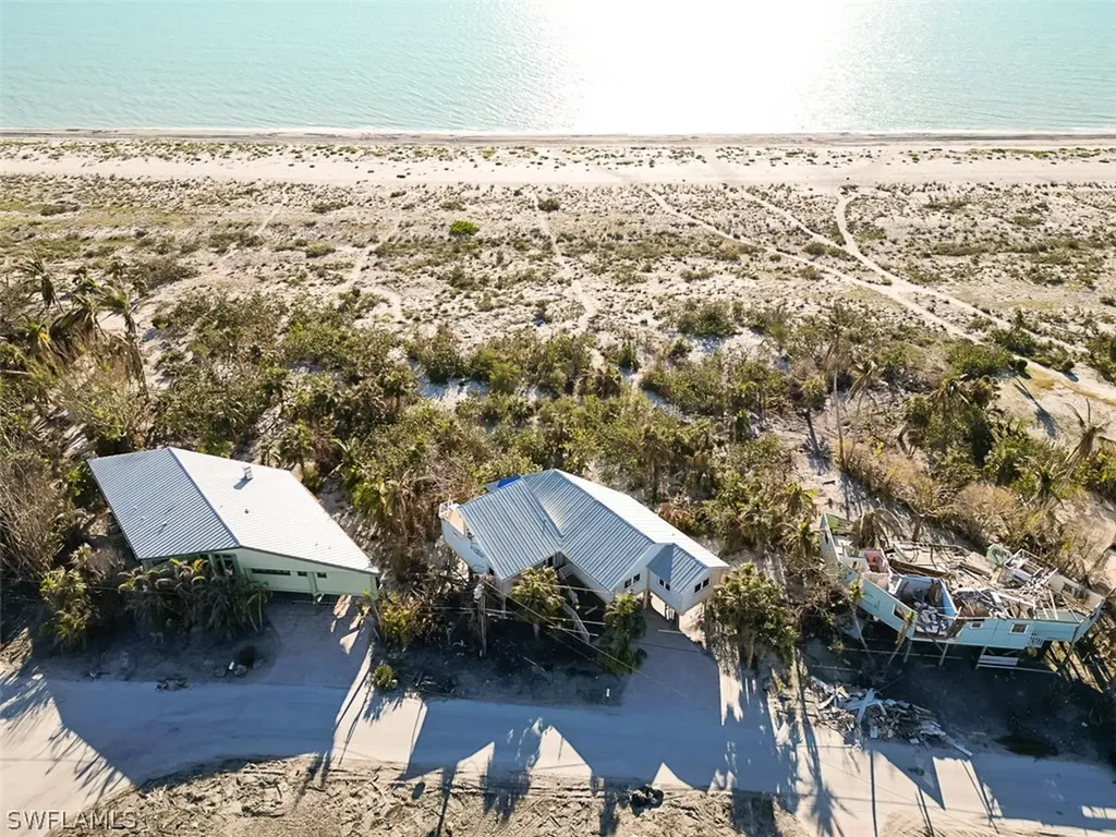 4781 Tradewinds Drive Sanibel FL 33957