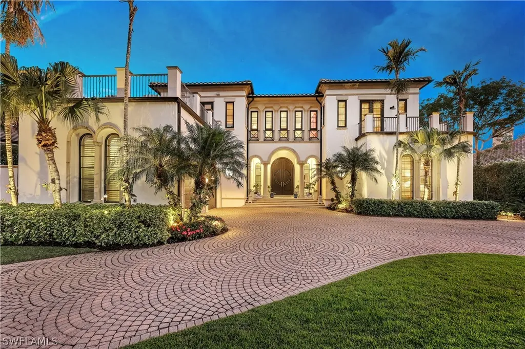 1450 Gulfstar Drive S Naples FL 34112