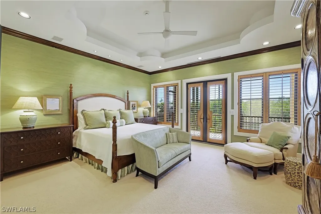 1450 Gulfstar Drive S Naples FL 34112