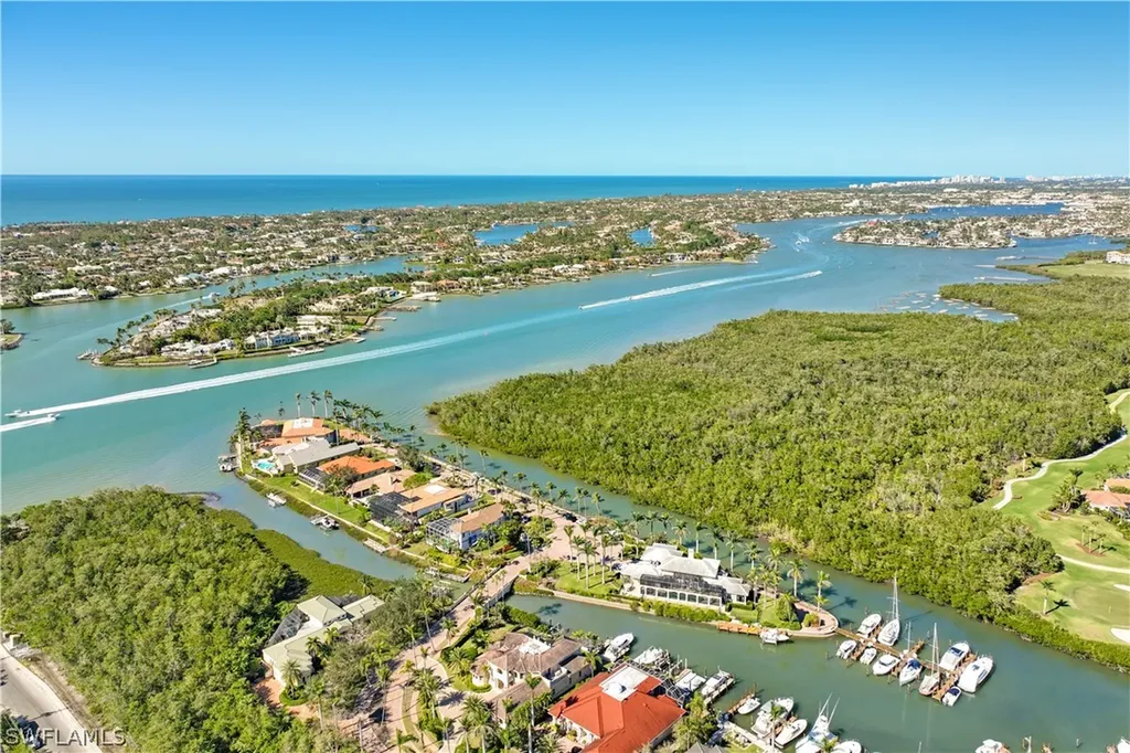1450 Gulfstar Drive S Naples FL 34112