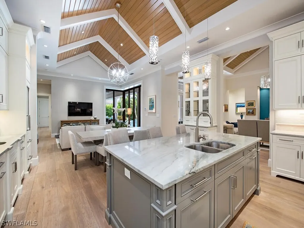 650 Regatta Road Naples FL 34103