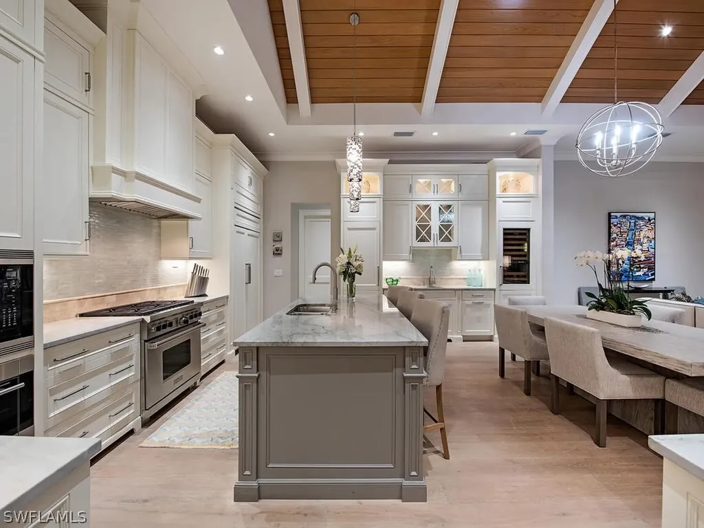 650 Regatta Road Naples FL 34103