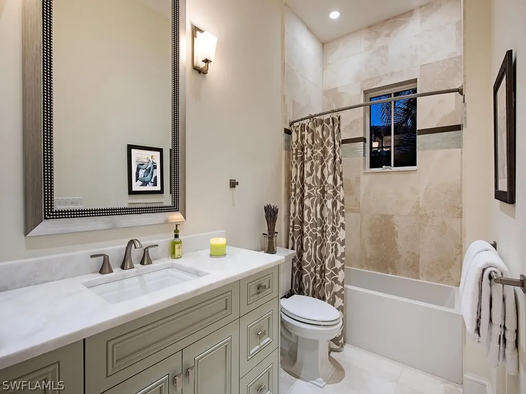 650 Regatta Road Naples FL 34103