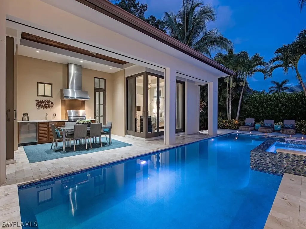 650 Regatta Road Naples FL 34103