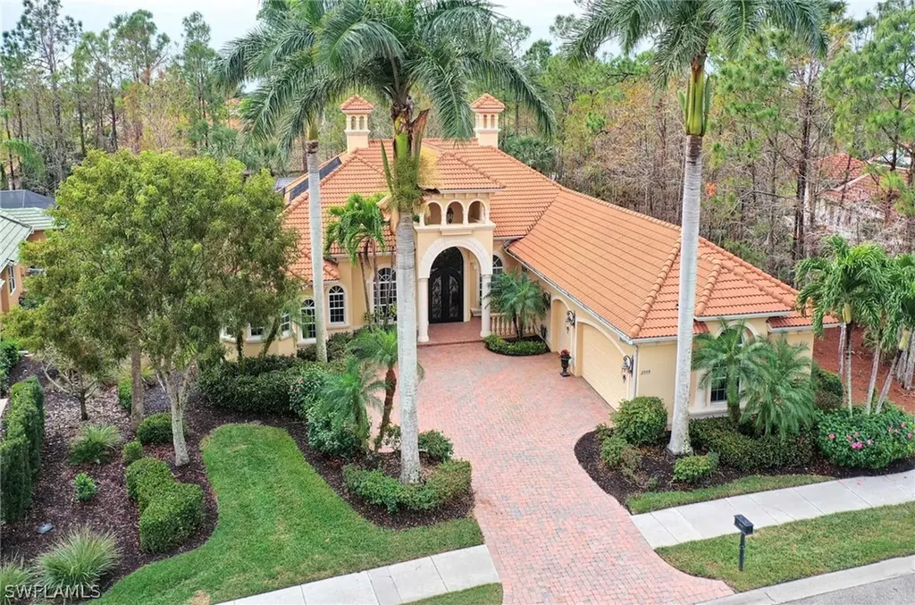 2955 Mona Lisa Boulevard Naples FL 34119