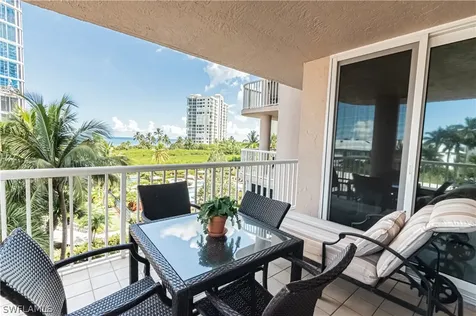 40 Seagate Drive Naples FL 34103