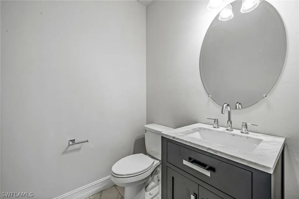 7841 Bristol Circle Naples FL 34120