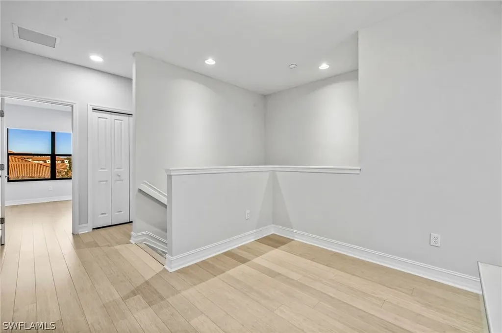 7841 Bristol Circle Naples FL 34120