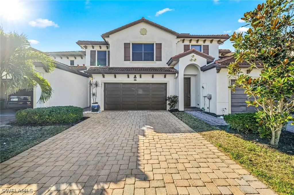 7841 Bristol Circle Naples FL 34120