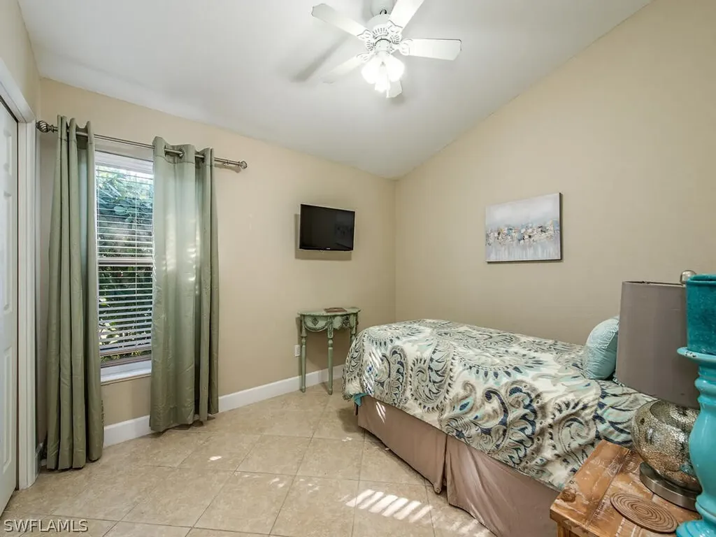 208 Skipping Stone Lane Naples FL 34119