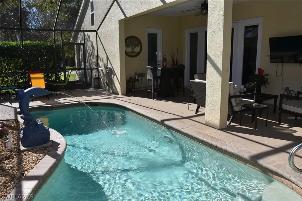 208 Skipping Stone Lane Naples FL 34119