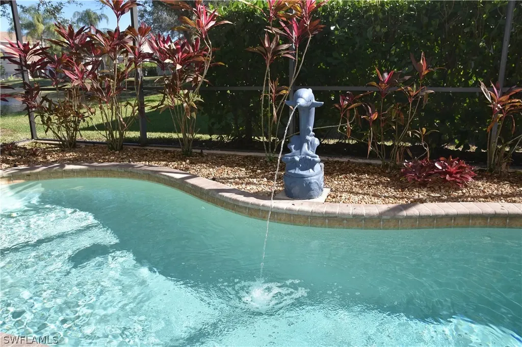 208 Skipping Stone Lane Naples FL 34119