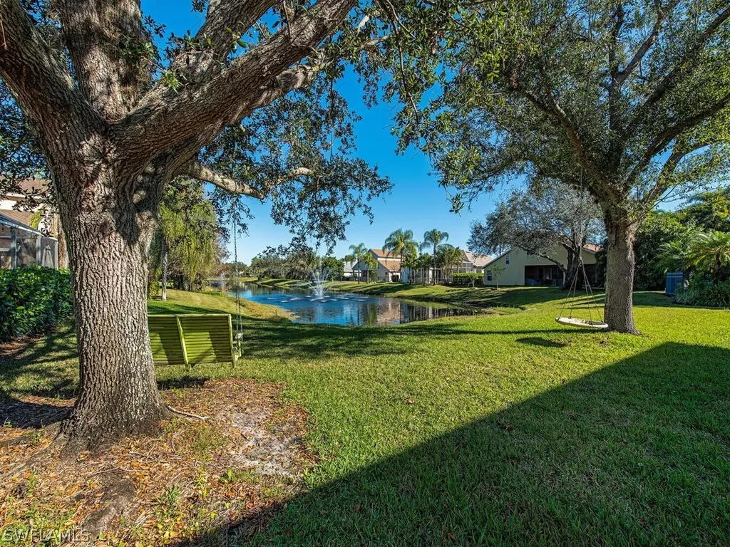 208 Skipping Stone Lane Naples FL 34119