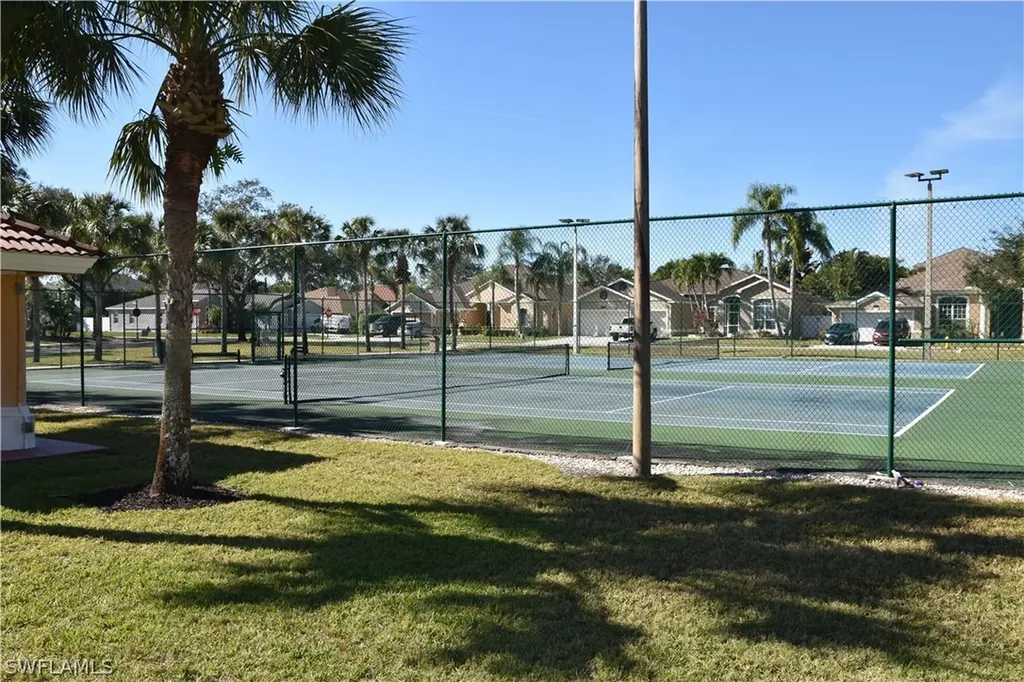 208 Skipping Stone Lane Naples FL 34119