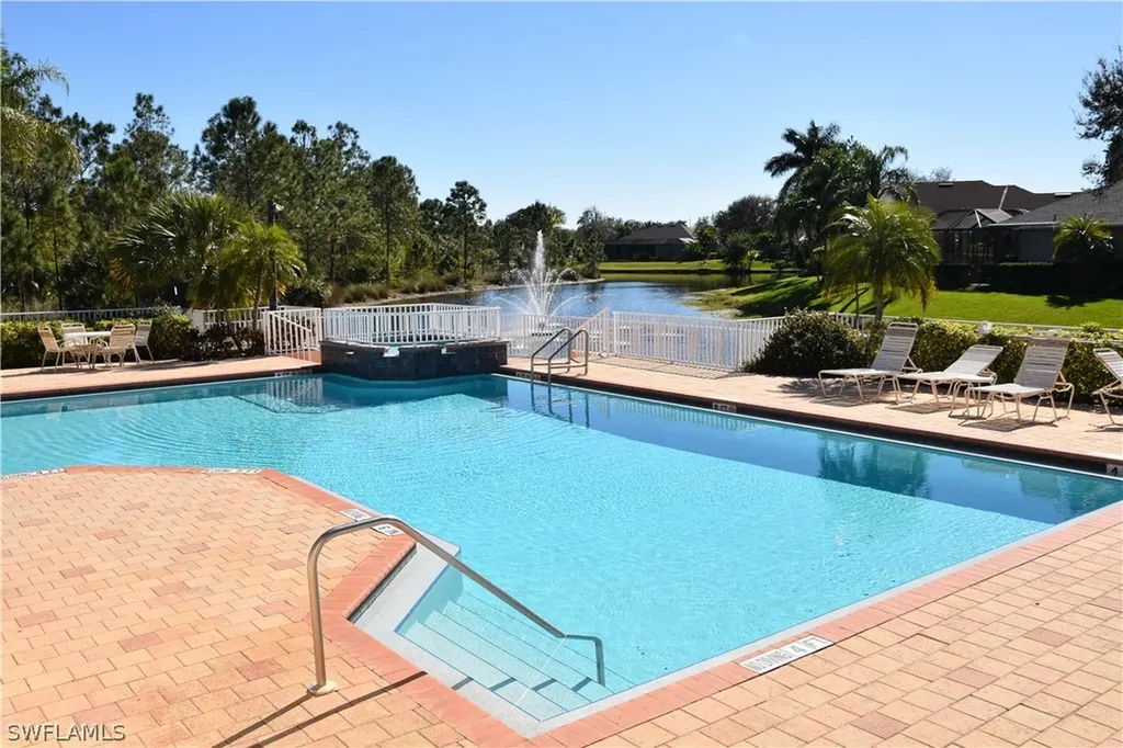 208 Skipping Stone Lane Naples FL 34119