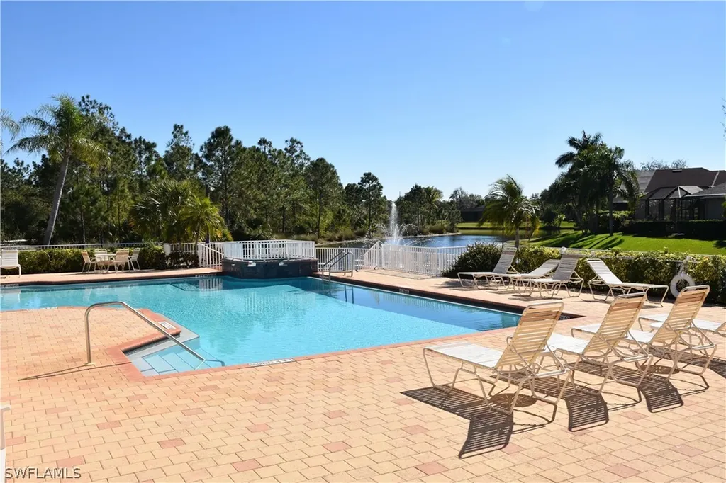 208 Skipping Stone Lane Naples FL 34119