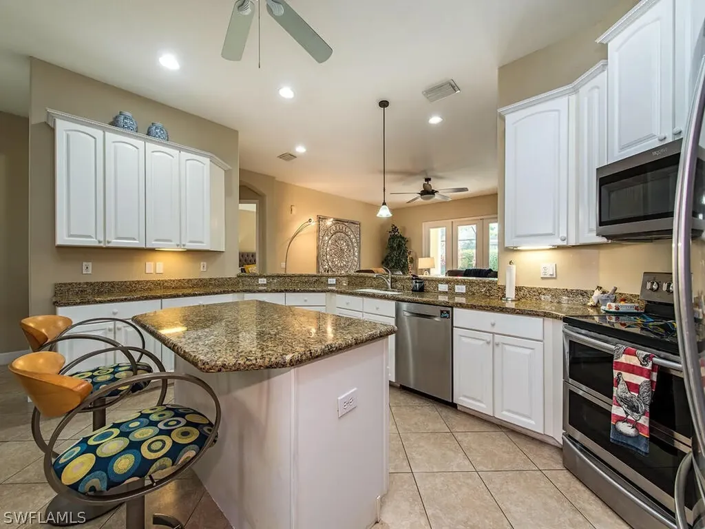 208 Skipping Stone Lane Naples FL 34119